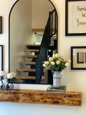 Cozy Cottage Style House